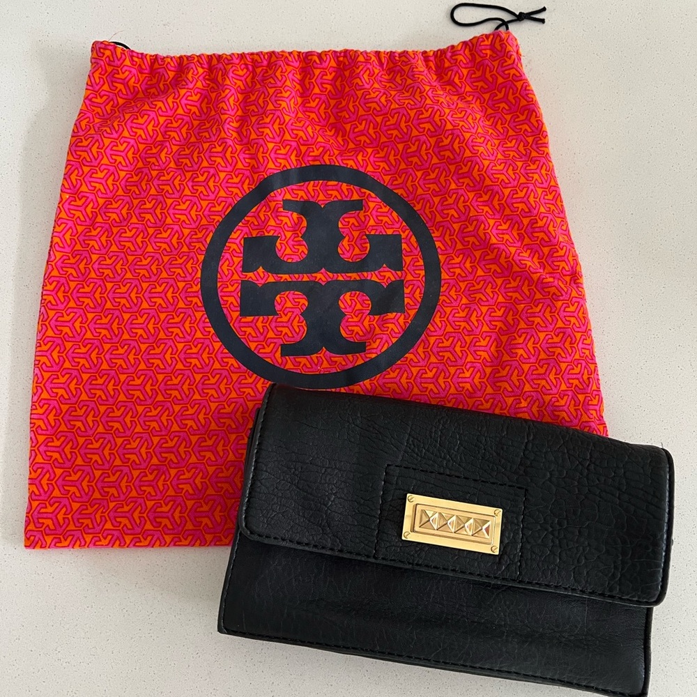 Tory Burch black leather clutch with removable chain straps